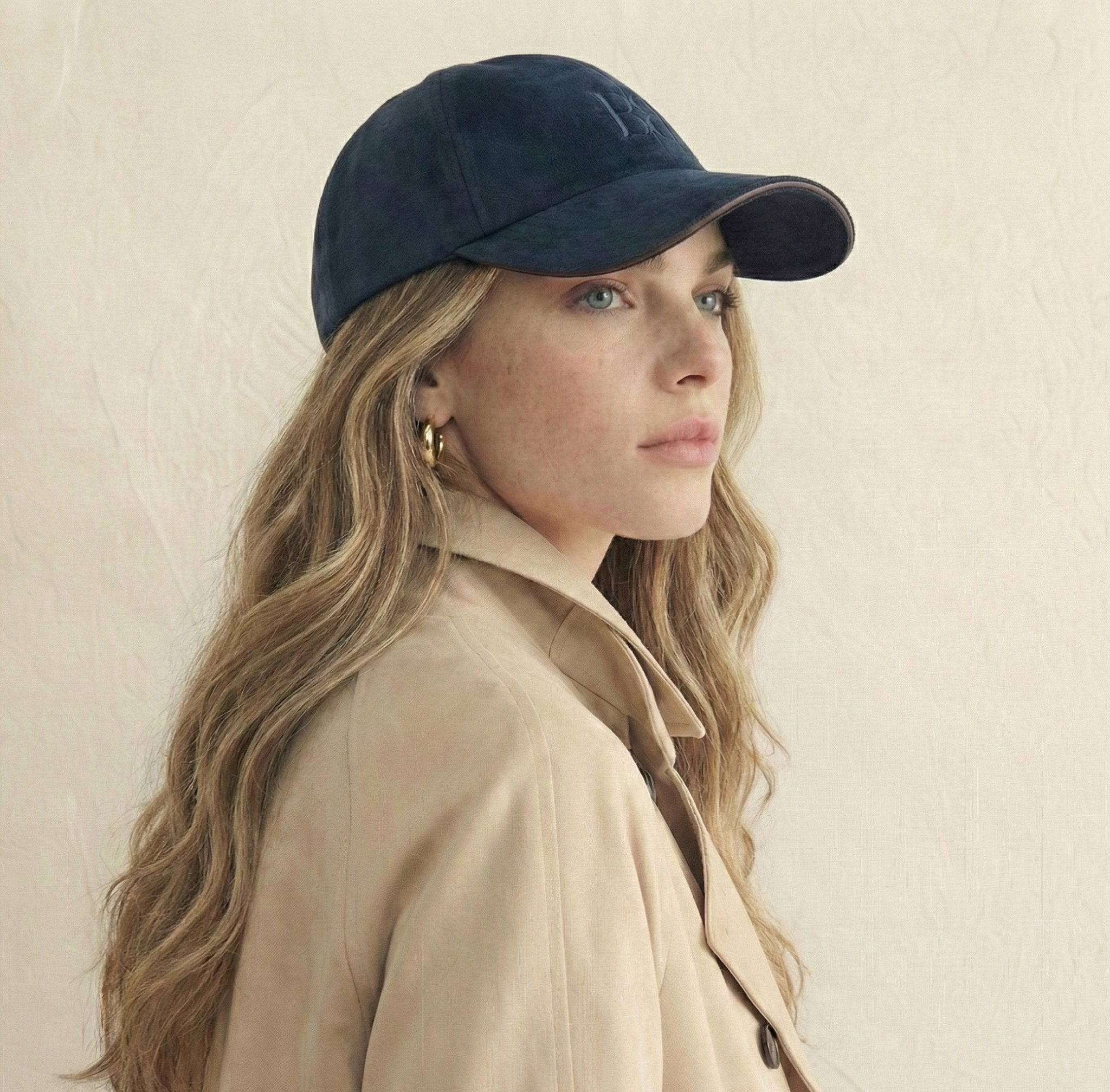 The Silk - Lined Hat in Midnight Blue - BOLLIDE